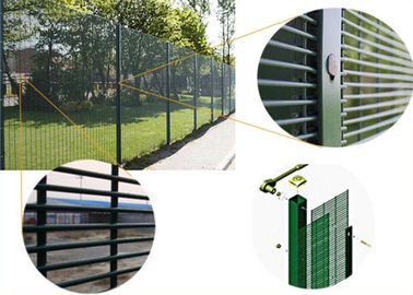 Stong tension anti climb cut 358 security mesh fencing for prison military