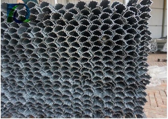 120G亜鉛は2側面の10のHの穴と果樹園の格子垣システムに塗った