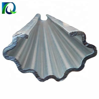 形づくCは1.8MM x 2.5Mの農業のブドウ園のポストに金属をかぶせる