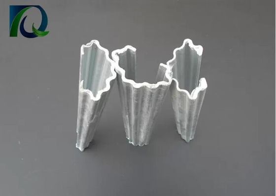 電流を通された鋼鉄2.0mm 8FTのブドウ園の塀のポスト